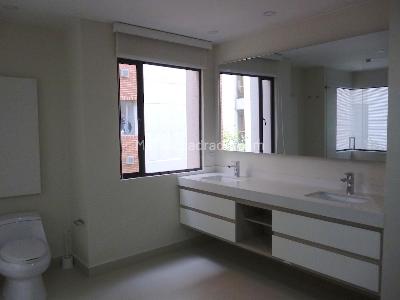 Apartamento en venta en Chico, Bogotá · foto 17 de 18