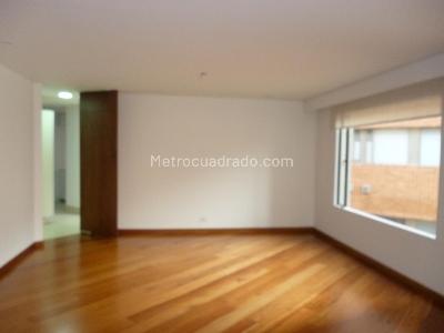 Apartamento en venta en Chico, Bogotá · foto 4 de 18