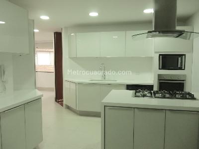 Apartamento en venta en Chico, Bogotá · foto 6 de 18