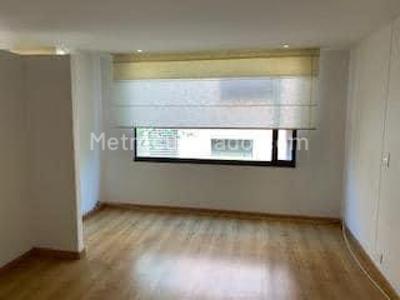 Apartamento en venta en La Carolina, Bogotá · foto 8 de 14