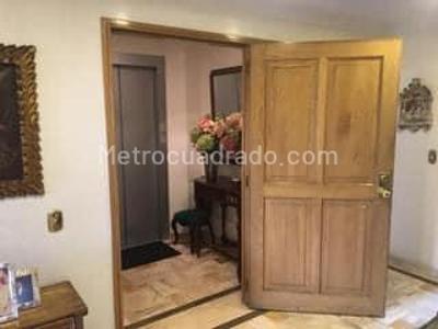 Apartamento en venta en Nogal, Bogotá · foto 2 de 19