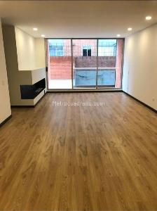 Apartamento en venta en Chico Navarra, Bogotá · foto 2 de 12