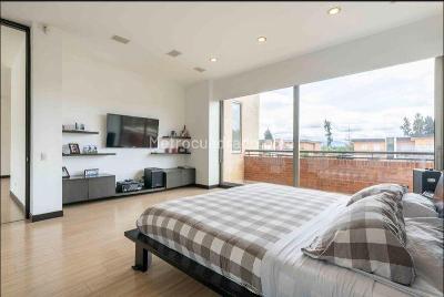 Casa de 3 alcobas en venta en San Simón, Bogotá, 470 m² · foto 11 de 17
