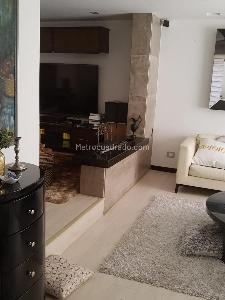 Casa en venta en Chico Navarra, Bogotá · foto 2 de 6