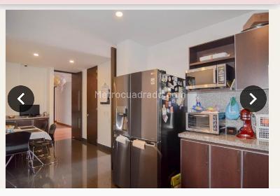 Apartamento de 3 alcobas en venta en Chico Navarra, Bogotá, 208 m² · foto 3 de 15