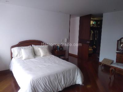 Apartamento en venta en La Carolina, Bogotá · foto 10 de 18