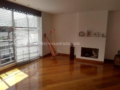 Apartamento en venta en La Carolina, Bogotá · foto 5 de 18