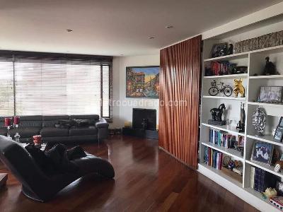 Apartamento en venta en Chico Navarra, Bogotá · foto 2 de 9