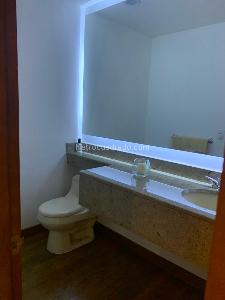 Apartamento de 3 alcobas en venta en Balcones De Lindaraja, Bogotá, 171 m² · foto 6 de 7
