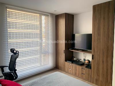 Apartamento de 2 alcobas en venta en Chico Norte, Bogotá, 114 m² · foto 13 de 19