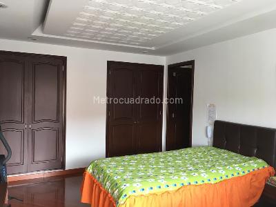 Apartamento en venta en Santa Bárbara Occidental, Bogotá · foto 8 de 19