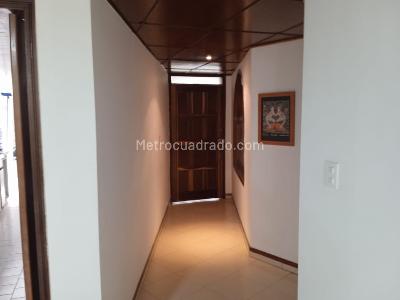 Apartamento en venta en Santa Bárbara Central, Bogotá · foto 14 de 14