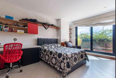 Apartamento en venta en Santa Bárbara Alta, Bogotá · foto 15 de 17