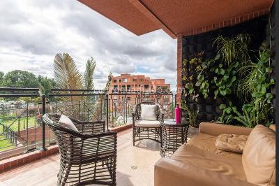Apartamento en venta en Santa Bárbara Alta, Bogotá · foto 5 de 17
