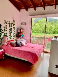 Casa de 4 alcobas en venta en San Simón, Bogotá, 330 m² · foto 13 de 20
