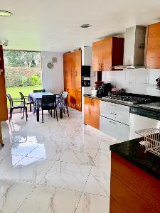 Casa de 4 alcobas en venta en San Simón, Bogotá, 330 m² · foto 8 de 20