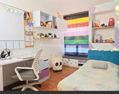 Apartamento en venta en La Carolina, Bogotá · foto 2 de 8