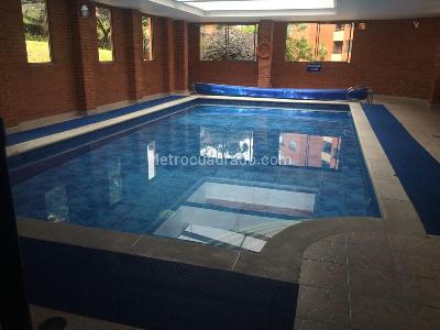 Apartamento de 3 alcobas en arriendo en Camino Del Country, Bogotá, 180 m² · foto 14 de 18