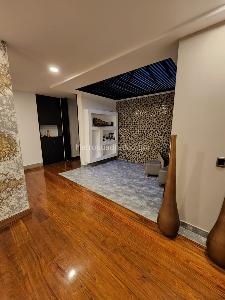 Apartamento de 5 alcobas en venta en Los Rosales, Bogotá, 230 m² · foto 8 de 19