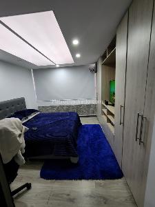 Apartamento de 5 alcobas en venta en Los Rosales, Bogotá, 230 m² · foto 9 de 19