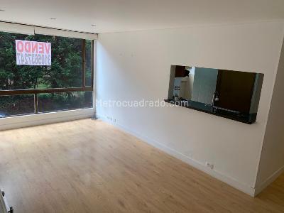 Apartamento de 3 alcobas en venta en Santa Ana Occidental, Bogotá, 86 m² · foto 2 de 20