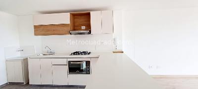 Apartamento en venta en Cedritos, Bogotá · foto 2 de 14