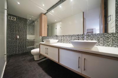 Apartamento de 3 alcobas en venta en Santa Bárbara Central, Bogotá, 118 m² · foto 10 de 20