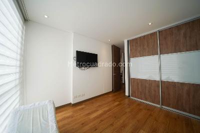 Apartamento de 3 alcobas en venta en Santa Bárbara Central, Bogotá, 118 m² · foto 5 de 20