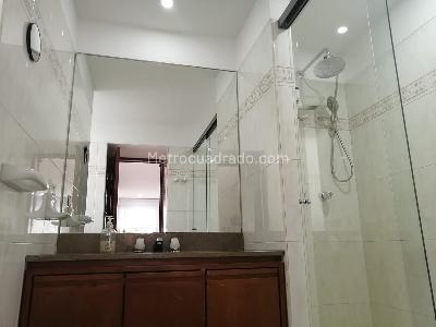 Apartamento de 3 alcobas en venta en Chico Reservado, Bogotá, 242 m² · foto 19 de 20