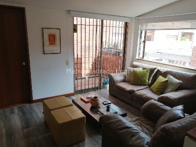 Apartamento de 3 alcobas en venta en Chico Reservado, Bogotá, 242 m² · foto 6 de 20