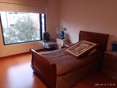 Apartamento en venta en Chico Navarra, Bogotá · foto 2 de 8