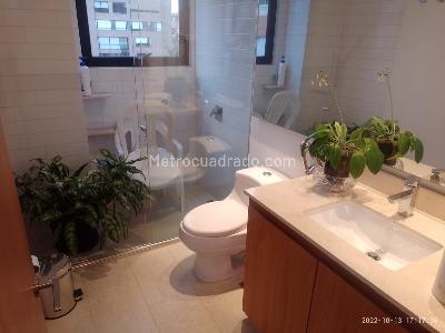 Apartamento en venta en Chico Navarra, Bogotá · foto 4 de 8