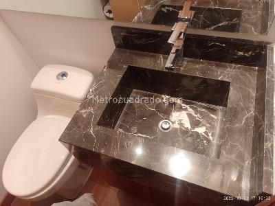 Apartamento en venta en Chico Navarra, Bogotá · foto 6 de 8