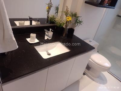 Apartamento de 3 alcobas en venta en Chico Navarra, Bogotá, 270 m² · foto 8 de 19