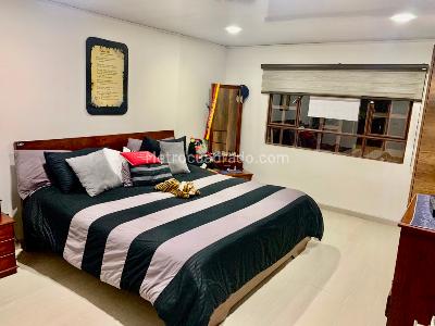 Casa de 5 alcobas en venta en Carabelas, Bogotá, 320 m² · foto 7 de 18