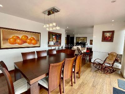 Apartamento de 4 alcobas en venta en Chapinero Emaus, Bogotá, 248 m² · foto 2 de 9