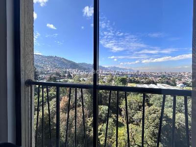 Apartamento en venta en Santa Teresa Calle 168, Bogotá · foto 6 de 9