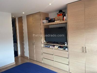 Apartamento en venta en Chico San Patricio, Bogotá · foto 4 de 17