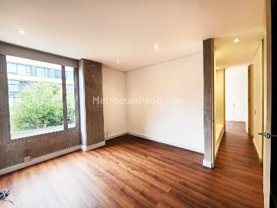 Apartamento de 2 alcobas en venta en Chico Navarra Chico, Bogotá, 123 m² · foto 13 de 14