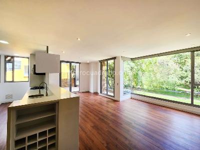 Apartamento de 2 alcobas en venta en Chico Navarra Chico, Bogotá, 123 m² · foto 2 de 14