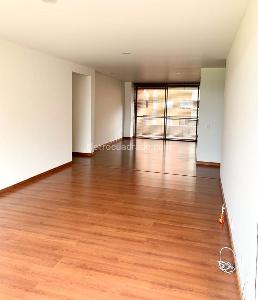 Apartamento de 3 alcobas en arriendo en Santa Ana Occidental Usaquen, Bogotá, 147 m² · foto 3 de 18