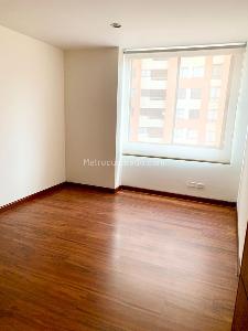 Apartamento de 3 alcobas en arriendo en Santa Ana Occidental Usaquen, Bogotá, 147 m² · foto 9 de 18