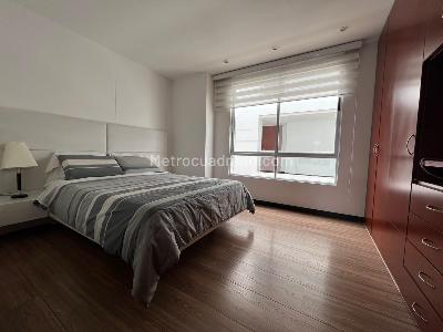 Apartamento en venta en San Patricio, Bogotá · foto 8 de 20