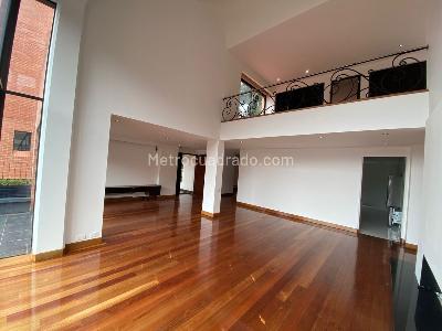 Apartamento en venta en Bosques Del Marques, Bogotá · foto 2 de 19