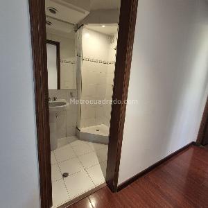 Apartamento de 2 alcobas en venta en Chico Reservado, Bogotá, 84 m² · foto 19 de 20