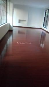 Apartamento de 2 alcobas en venta en Chico Reservado, Bogotá, 84 m² · foto 9 de 20