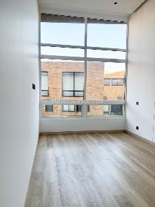 Apartamento de 2 alcobas en arriendo en Retiro Alto, Bogotá, 97 m² · foto 8 de 14