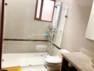 Casa de 4 alcobas en venta en San Jose De Bavaria, Bogotá, 500 m² · foto 15 de 19