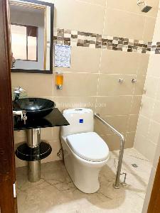 Casa de 5 alcobas en venta en Santa Paula, Bogotá, 280 m² · foto 4 de 19