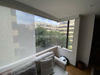 Apartamento de 2 alcobas en venta en Buganvilla Multicentro, Bogotá, 137 m² · foto 14 de 16